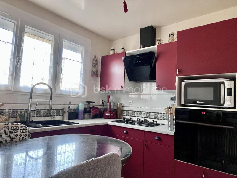 Maison traditionnelle - 91 m² - 4 pièces