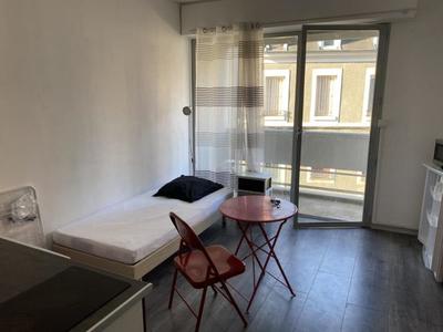 Studio - 21 m² - 1 pièce