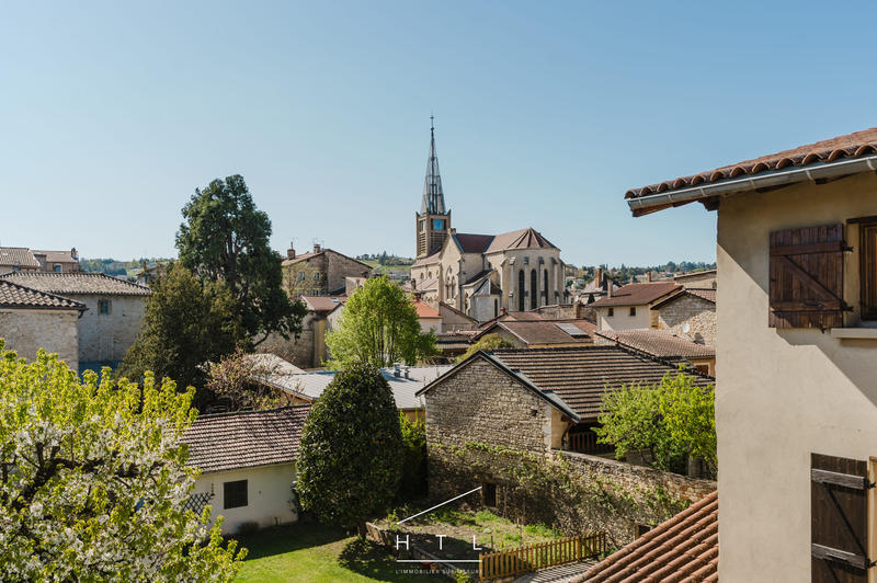 Maison - 184 m² - 7 pièces