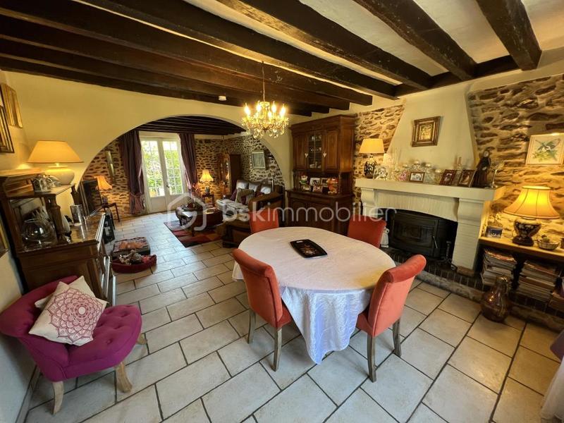 Maison - 170 m² - 5 pièces