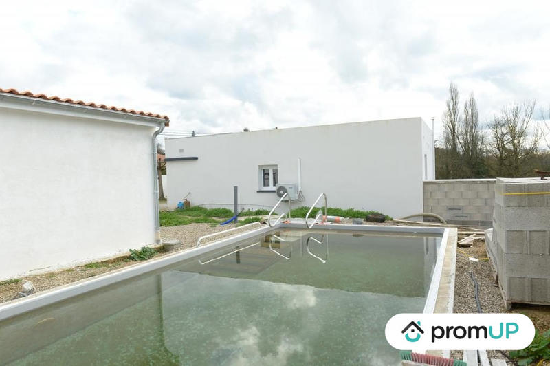 Maison contemporaine - 224 m² - 10 pièces