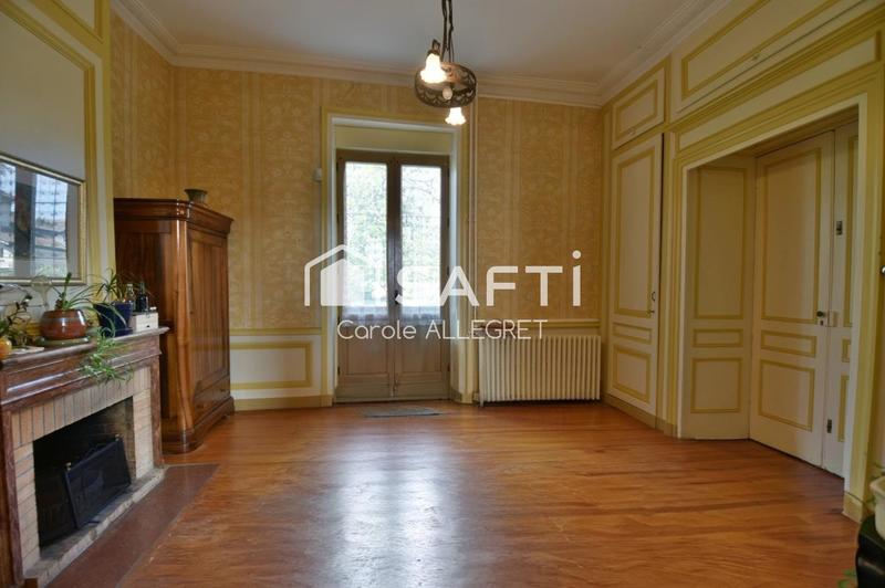 Maison de maîtres - 361 m² - 12 pièces