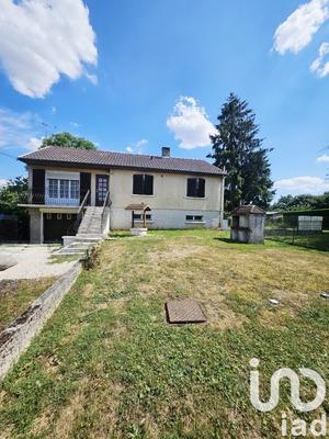 Maison - 80 m² - 5 pièces