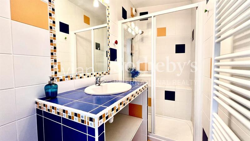 Appartement - 170 m² - 5 pièces