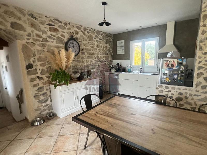 Maison - 106 m² - 5 pièces