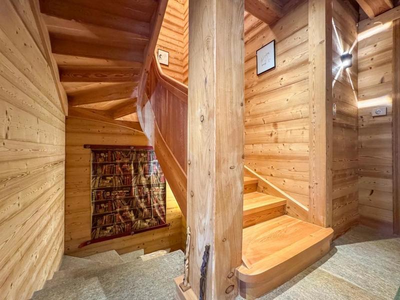 Châlet - 375 m² - 9 pièces