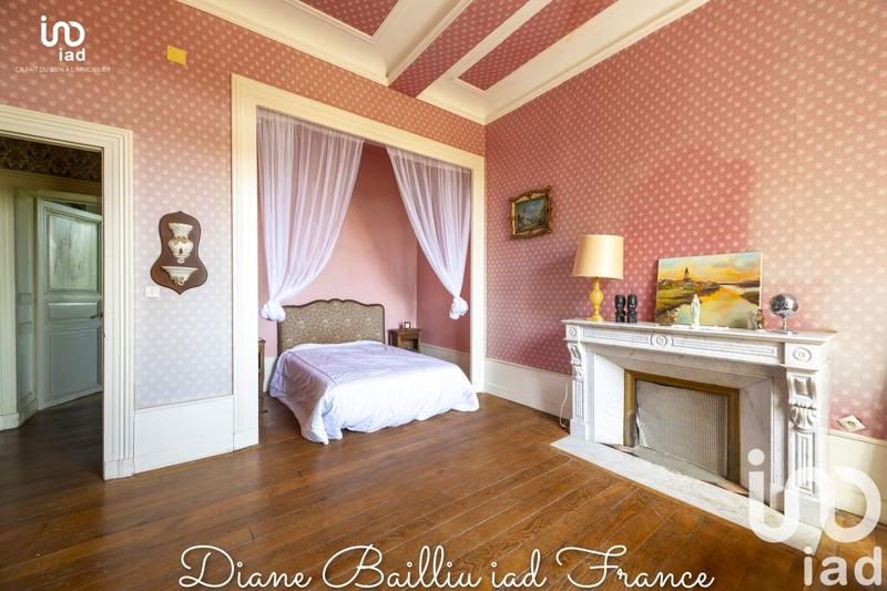 Maison - 545 m² - 12 pièces