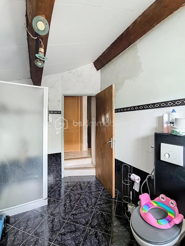 Maison - 287 m² - 11 pièces