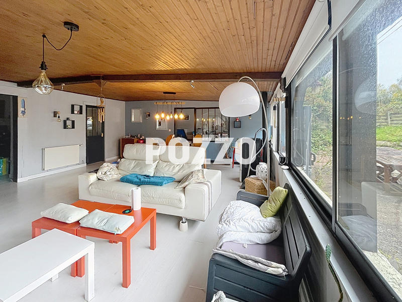 Maison - 218 m² - 7 pièces