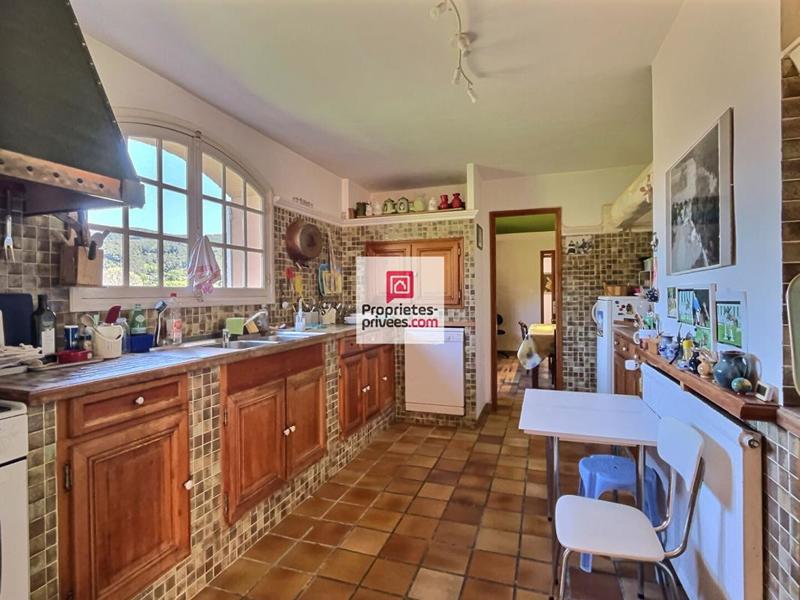 Maison - 190 m² - 5 pièces