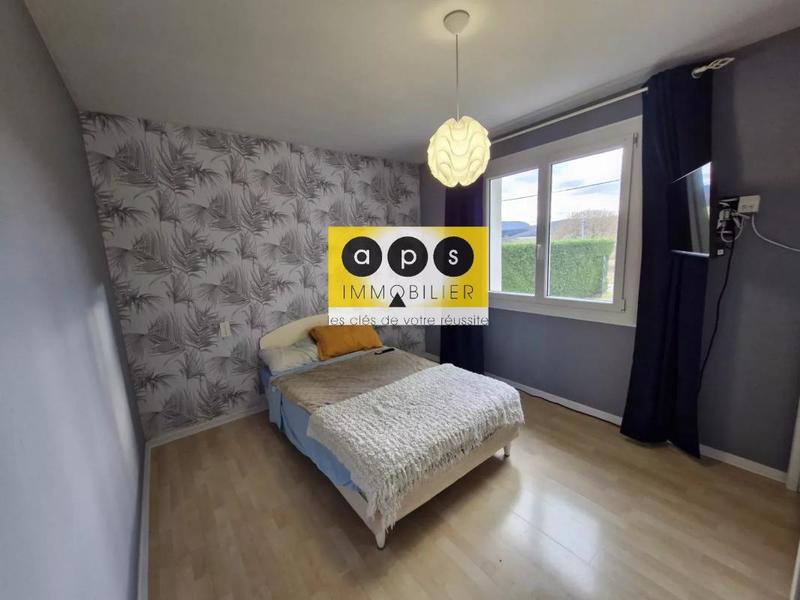 Maison - 190 m² - 8 pièces