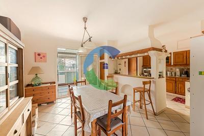 Appartement - 115 m² - 5 pièces