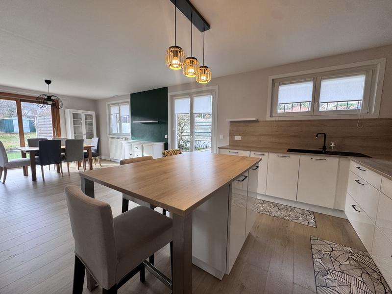 Villa - 136 m² - 6 pièces