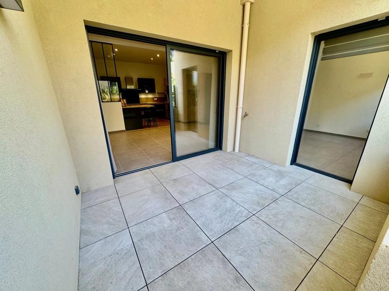 Appartement - 80 m² - 3 pièces