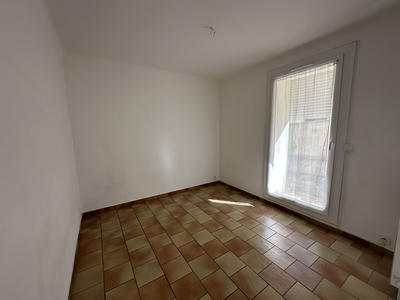 Appartement - 77 m² - 4 pièces