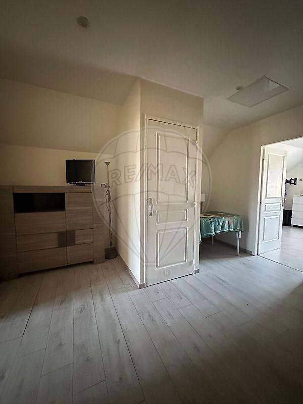 Pavillon - 157 m² - 6 pièces