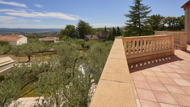 Maison - 155 m² - 5 pièces