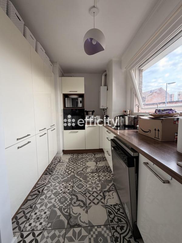 Appartement - 85 m² - 3 pièces