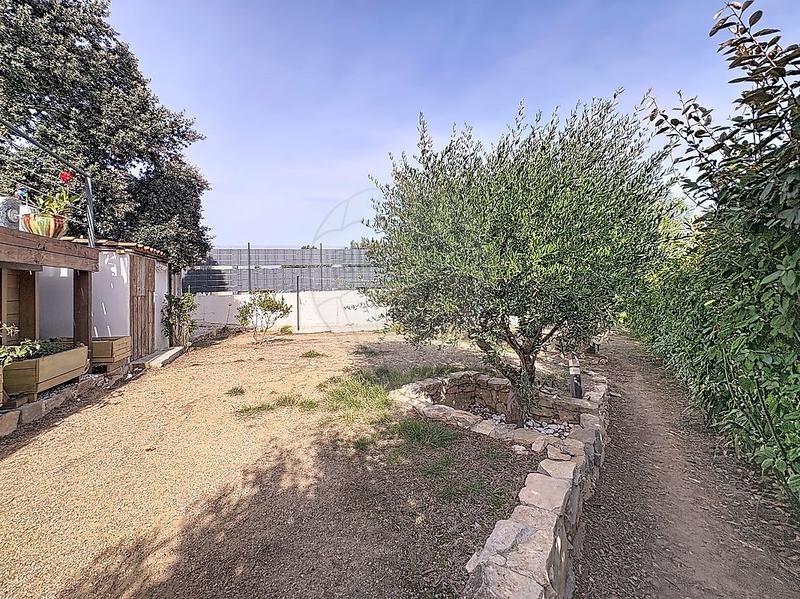 Maison - 98 m² - 4 pièces