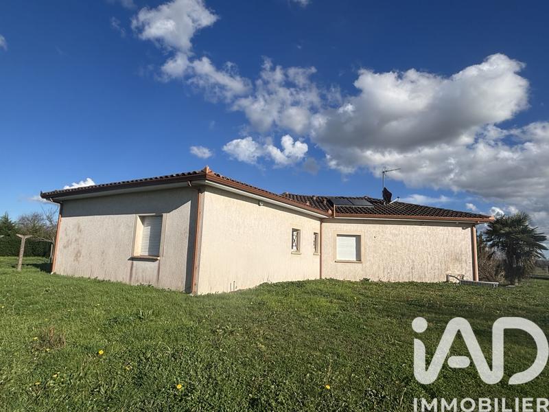 Maison - 180 m² - 5 pièces