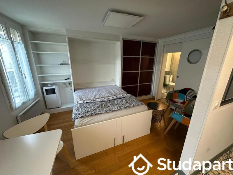 Chambre - 21 m² - 1 pièce
