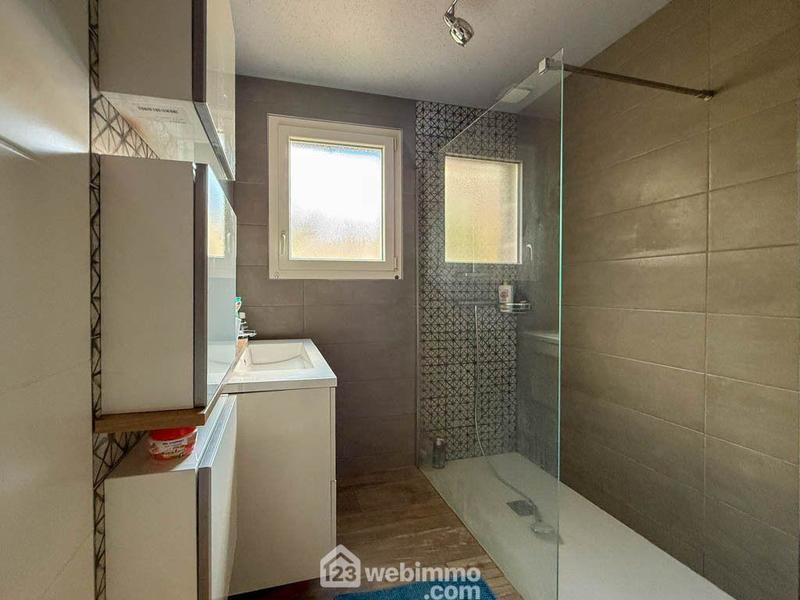 Maison - 104 m² - 5 pièces