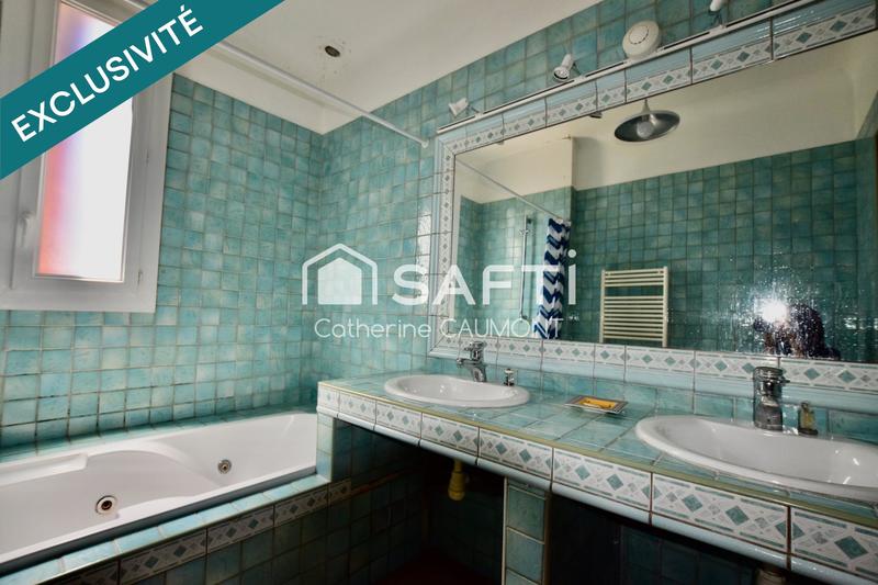 Maison - 208 m² - 8 pièces