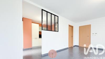 Appartement - 75 m² - 3 pièces