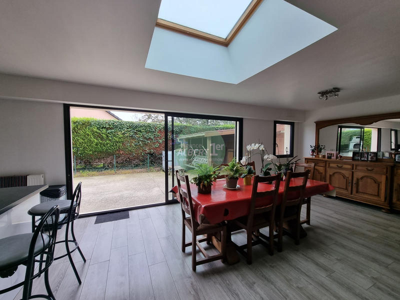 Maison - 126 m² - 5 pièces