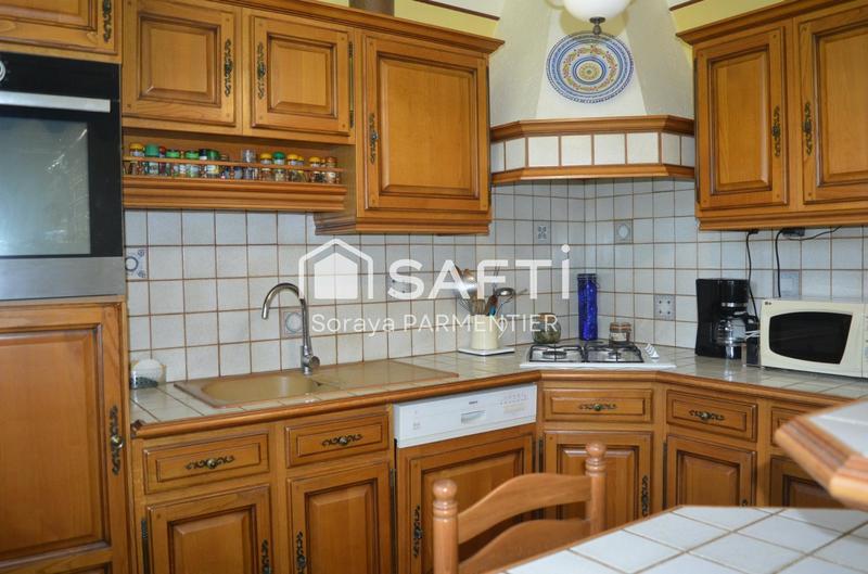 Maison - 138 m² - 7 pièces