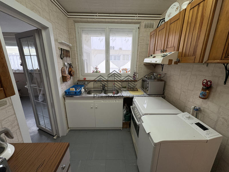 Appartement - 60 m² - 3 pièces