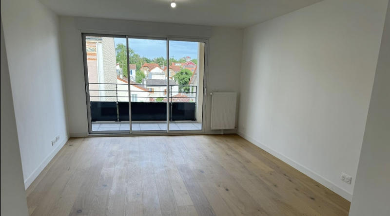 Appartement - 96 m² - 4 pièces