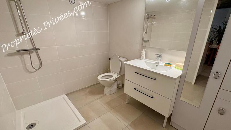 Maison - 64 m² - 8 pièces