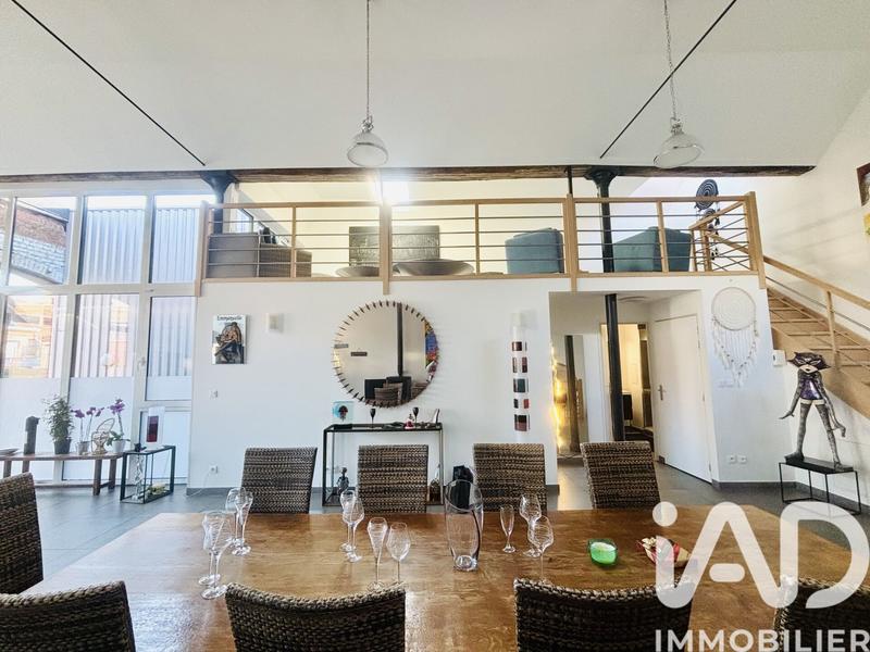 Loft - 166 m² - 5 pièces