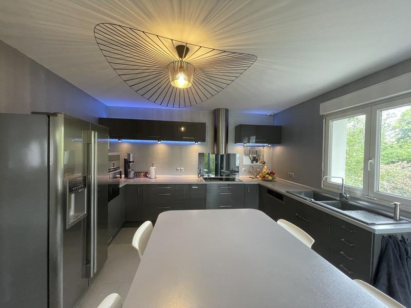 Maison contemporaine - 154 m² - 7 pièces