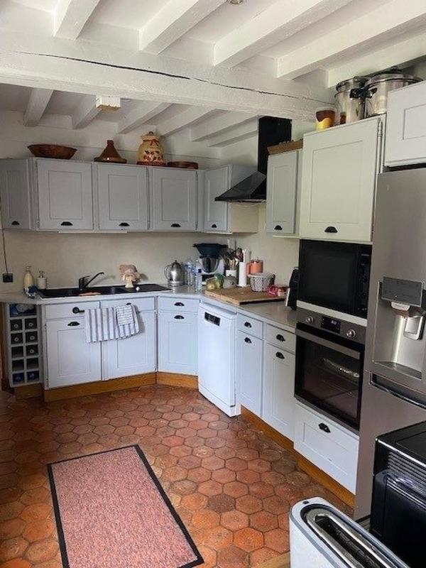 Maison - 270 m² - 10 pièces