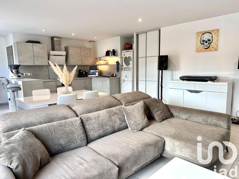 Appartement - 102 m² - 4 pièces