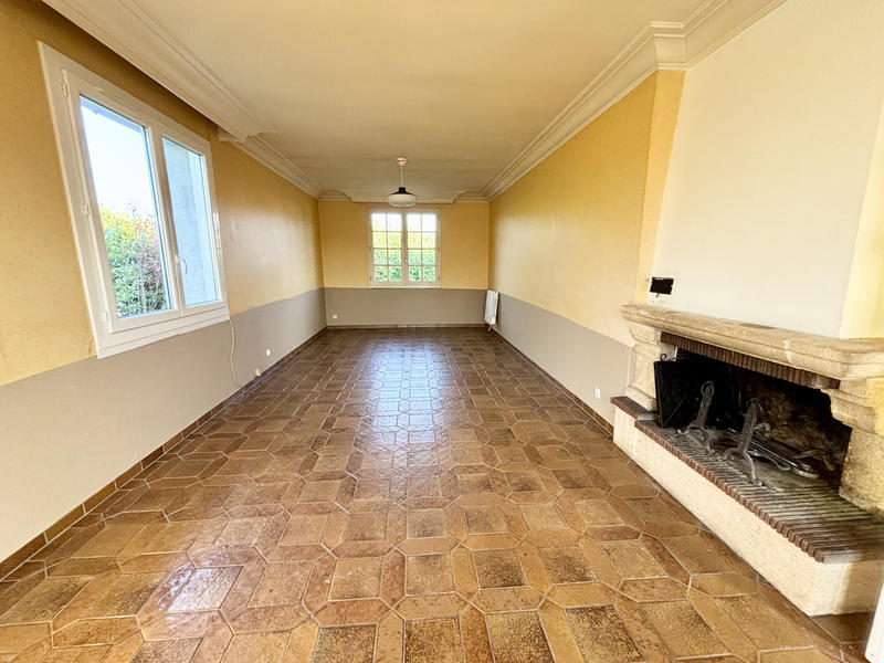 Maison - 111 m² - 6 pièces