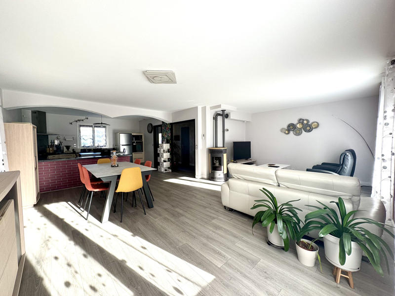 Maison - 134 m² - 5 pièces