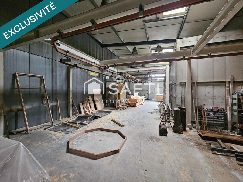 Local commercial - 1 440 m² - 4 pièces