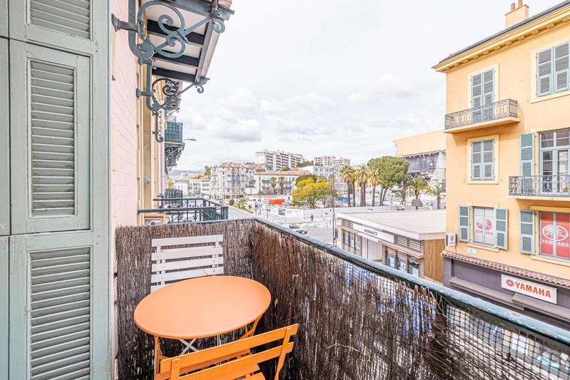 Appartement - 57 m² - 3 pièces