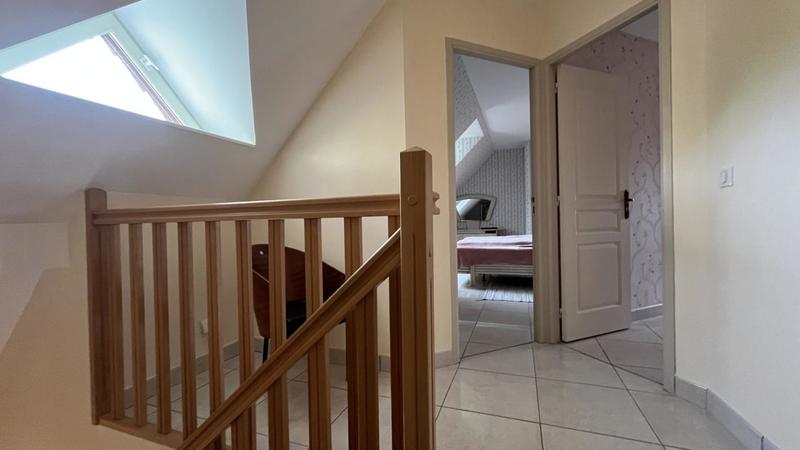 Maison traditionnelle - 190 m² - 6 pièces