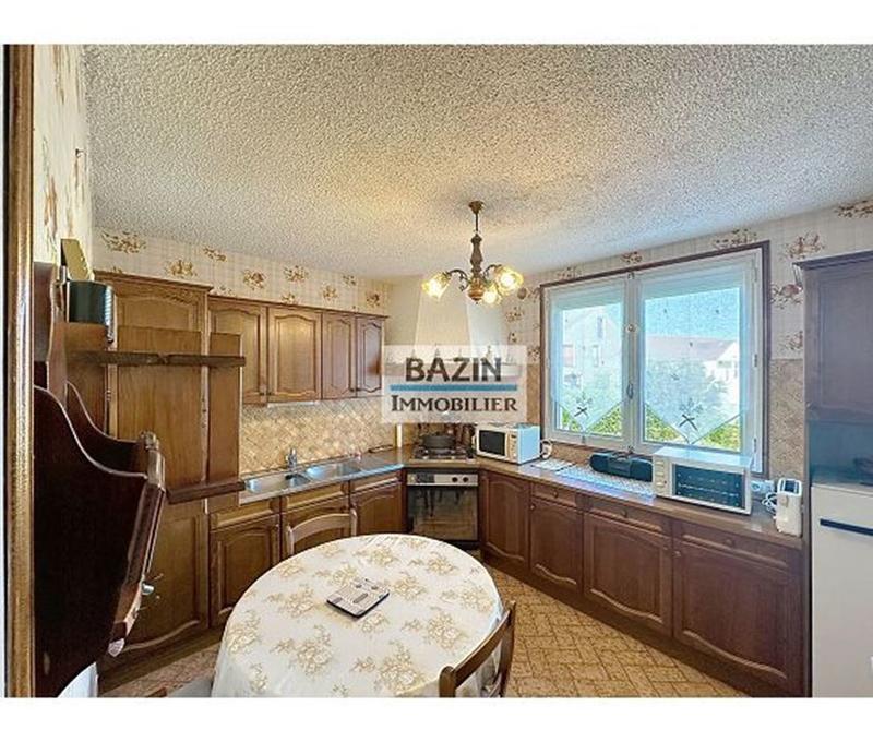 Maison traditionnelle - 106 m² - 5 pièces