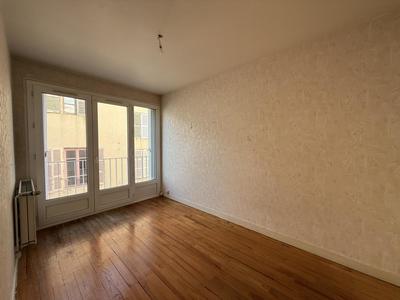 Appartement - 64 m² - 4 pièces