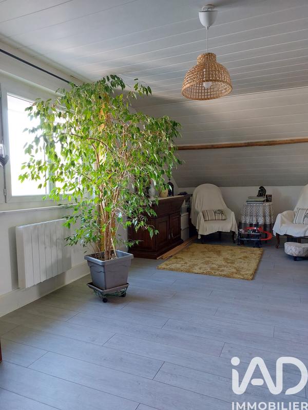 Maison - 93 m² - 5 pièces