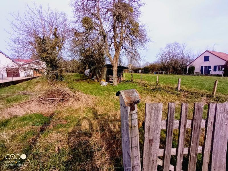 Terrain constructible - 1 782 m²