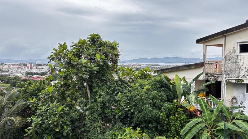 Maison - 186 m² - 7 pièces