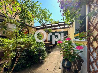 Maison - 84 m² - 5 pièces