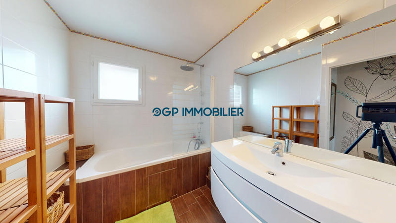 Villa - 116 m² - 5 pièces