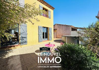 Maison traditionnelle - 90 m² - 4 pièces